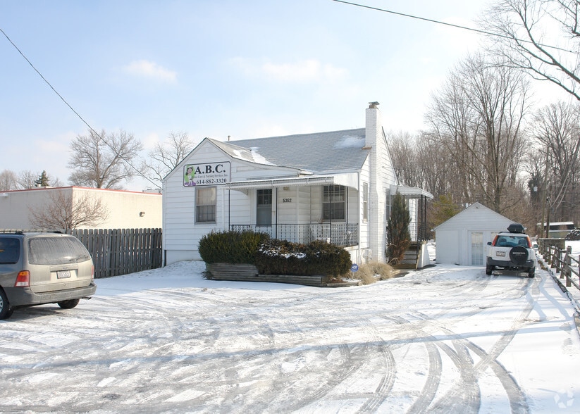 Primary Photo Of 5362 Cleveland Ave, Columbus Medical For Sale