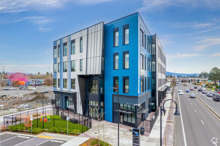 Primary Photo Of 18613-18685 SE Stark St, Portland Medical For Lease