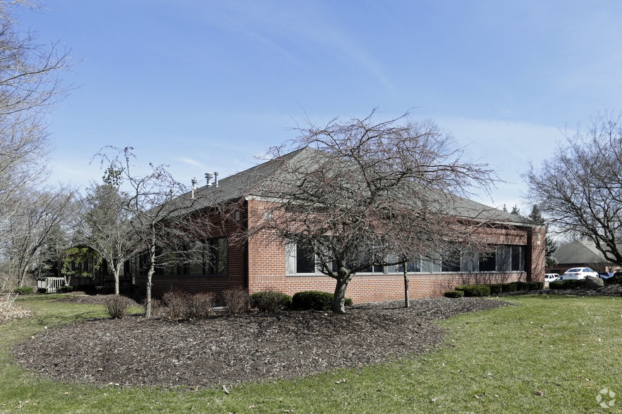 More Photos Of 2465 Byron Station Dr SW, Byron Center Office For Lease