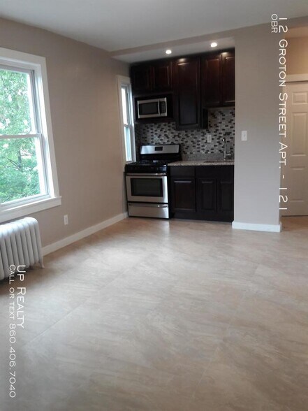 More Photos Of 12-16 Groton St, Hartford Apartments For Sale