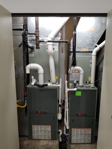 More Photos Of 6301-6313 Stage Rd, Memphis Storefront Retail Office For Sale