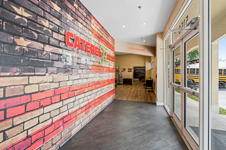 More Photos Of 5150 N State Road 7, North Lauderdale Refrigeration Cold Storage For Lease