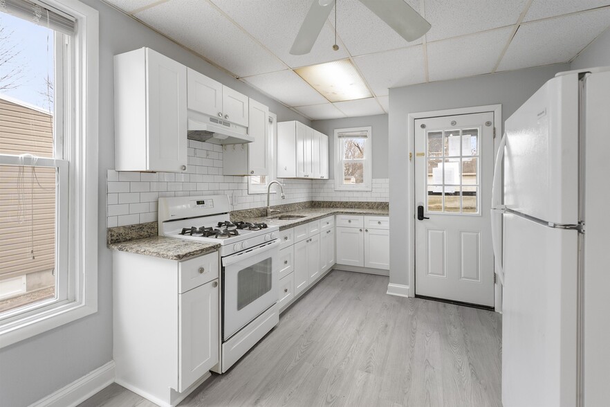 More Photos Of 7504 Zimmerman Ave, Pennsauken Apartments For Sale