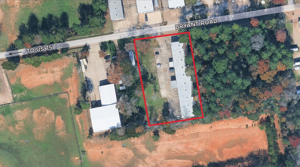 Primary Photo Of 507 Bryant Rd, Conroe Warehouse For Sale