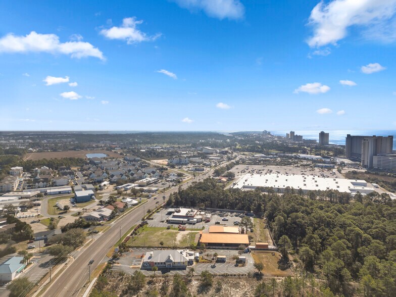 More Photos Of 10031 Hutchison Blvd, Panama City Beach Restaurant For Sale