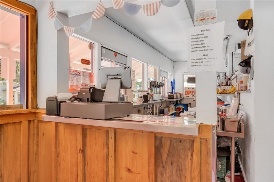 More Photos Of 22652 Parrotts Ferry Rd, Columbia Restaurant For Sale