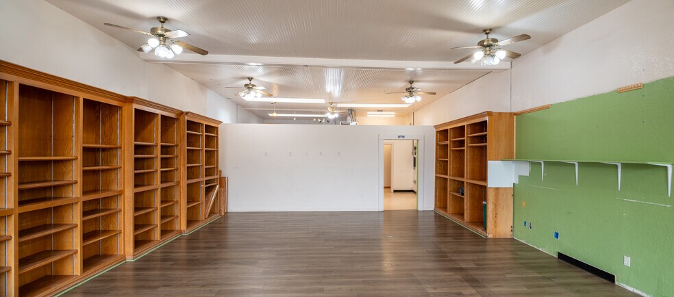 More Photos Of 235 Main Street s, Point Arena Storefront For Sale