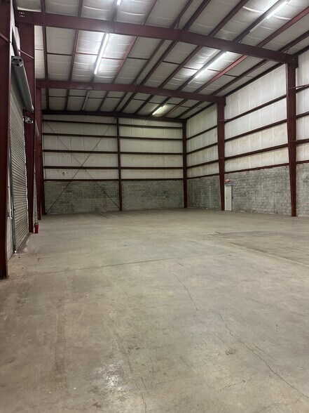 More Photos Of 1324 Mattie St, Saint Augustine Warehouse For Sale