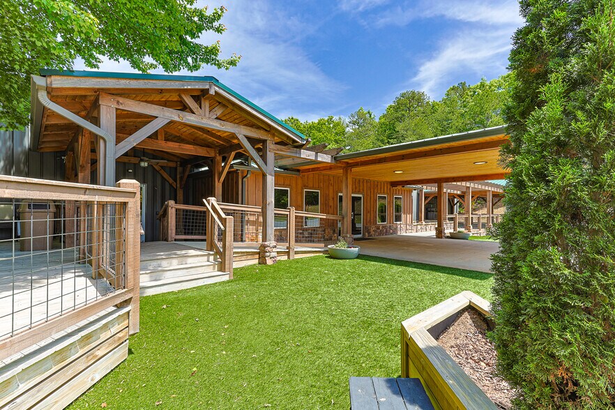 More Photos Of 7288 Highway 515 N, Ellijay Religious Facility For Sale