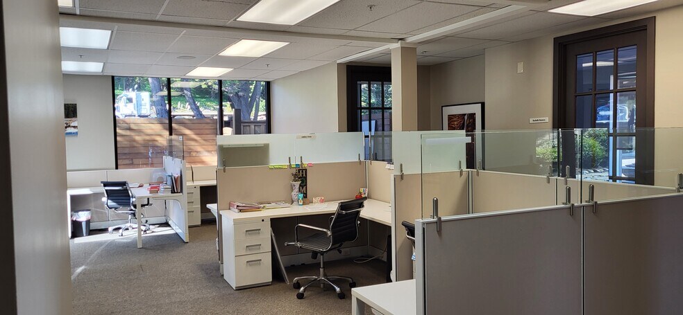 More Photos Of 26135 Carmel Rancho Blvd, Carmel General Retail For Lease