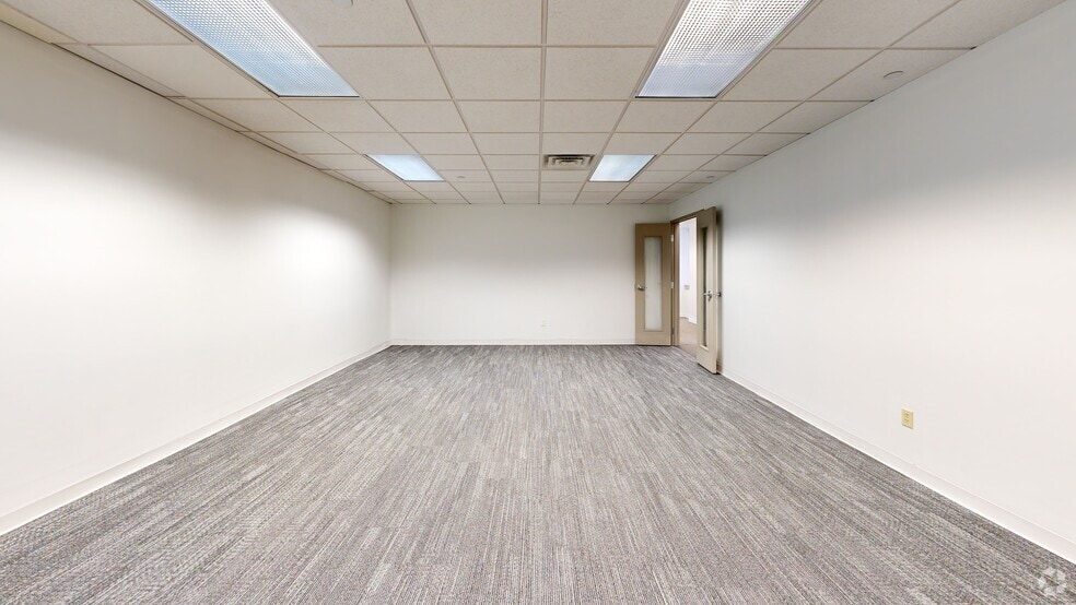 Photo of 5th Floor Ste 501 Shared Office