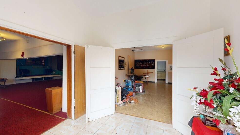 More Photos Of 1107 Spring St, Hot Springs Flex For Lease