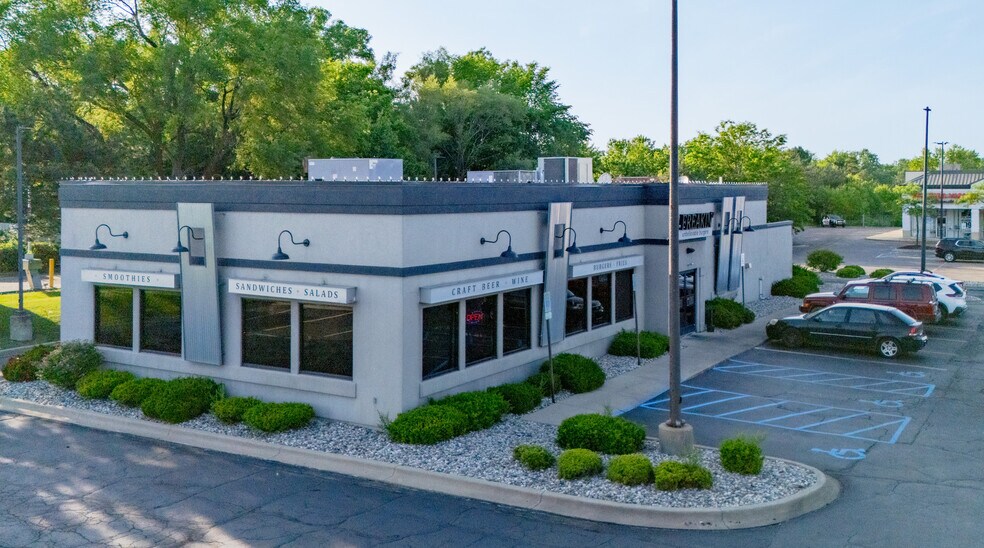 More Photos Of 5072-5096 Corunna Rd, Flint Unknown For Lease