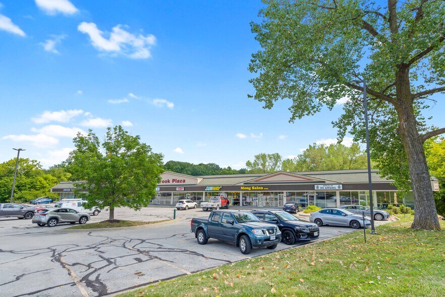 More Photos Of 1825-1847 NW Vivion Rd, Kansas City Unknown For Lease