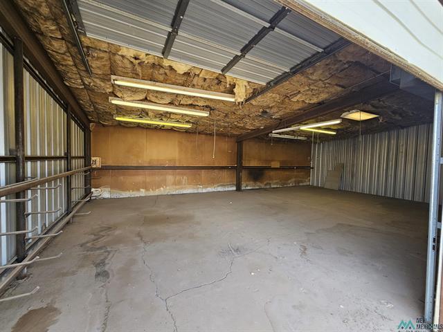 More Photos Of 107 S 14th St, Artesia Showroom For Sale