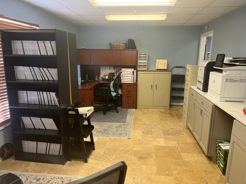 More Photos Of 609 N Hepburn Ave, Jupiter Medical For Lease