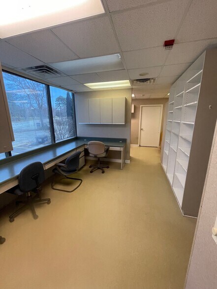 More Photos Of 319 N Pine St, Spartanburg Medical For Lease