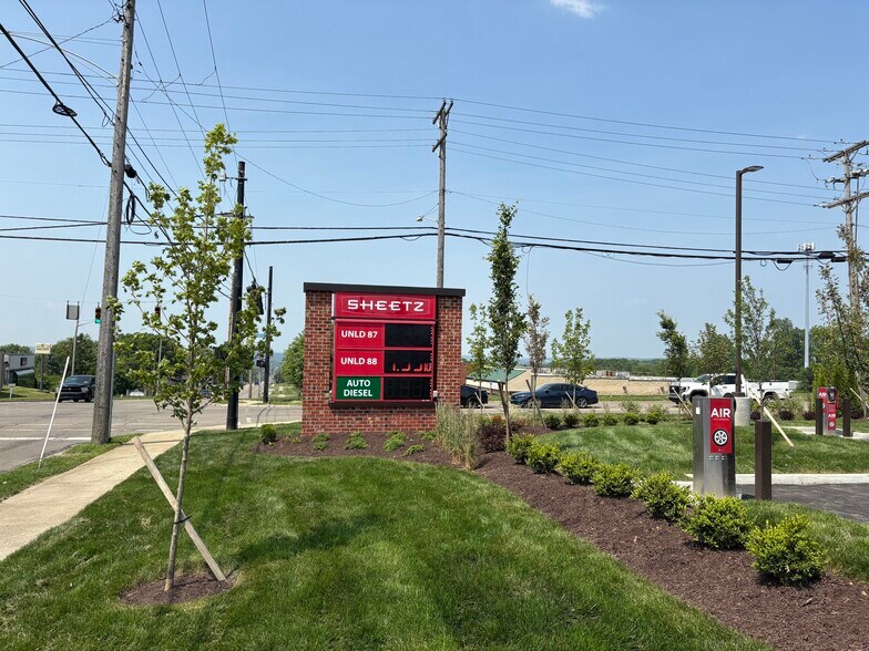 More Photos Of 2100 S Alex Rd, West Carrollton Bank For Sale