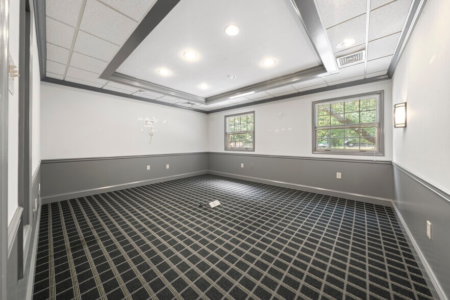 More Photos Of 607 Easton Rd, Willow Grove Medical For Lease