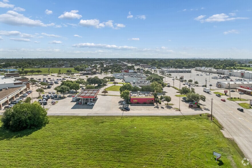 More Photos Of 6507 Spencer Hwy, Pasadena Land For Sale