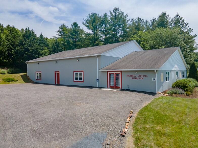 Primary Photo Of 1266 E Stuart Dr, Hillsville Industrial For Sale