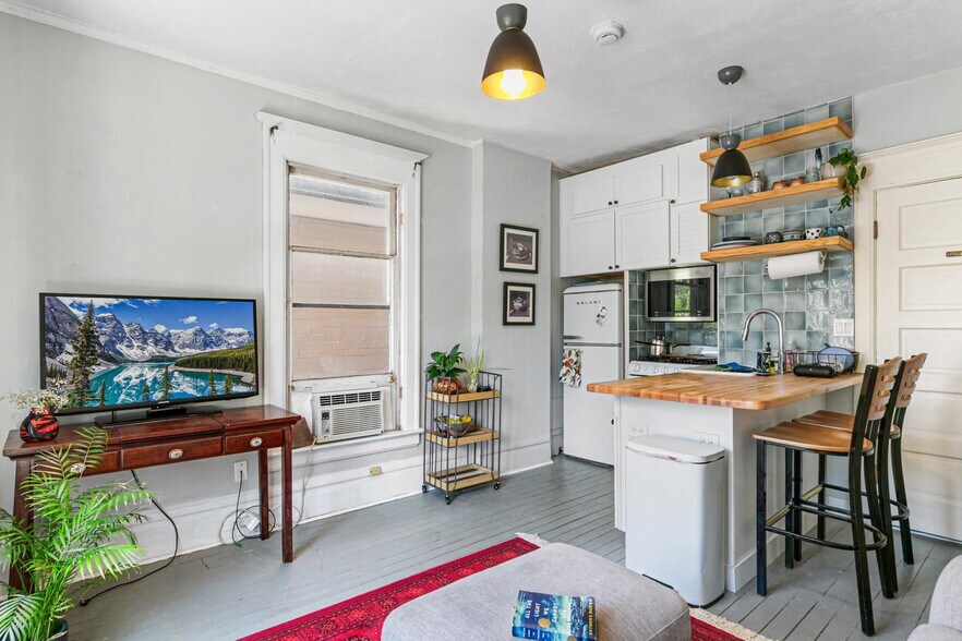 More Photos Of 1138 N Clarkson St, Denver Apartments For Sale