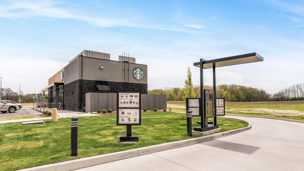 More Photos Of 2045 Northgate Dr, West Lafayette Restaurant For Sale