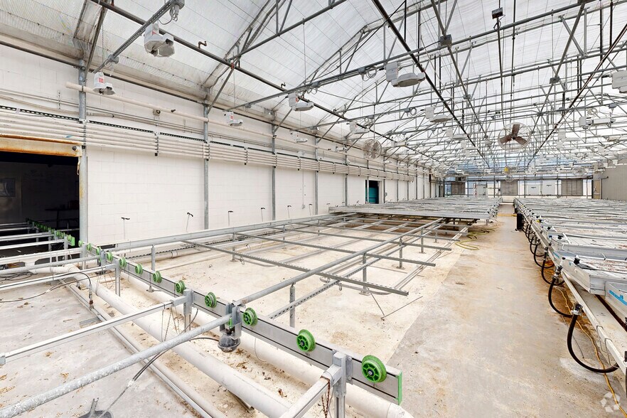 More Photos Of 5290 E 43rd Ave, Denver Warehouse For Sale