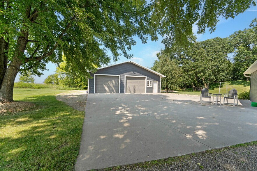 More Photos Of W12203 Highway 23, Ripon Auto Repair For Sale