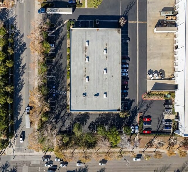 More Photos Of 12220 4th St, Rancho Cucamonga Warehouse For Lease
