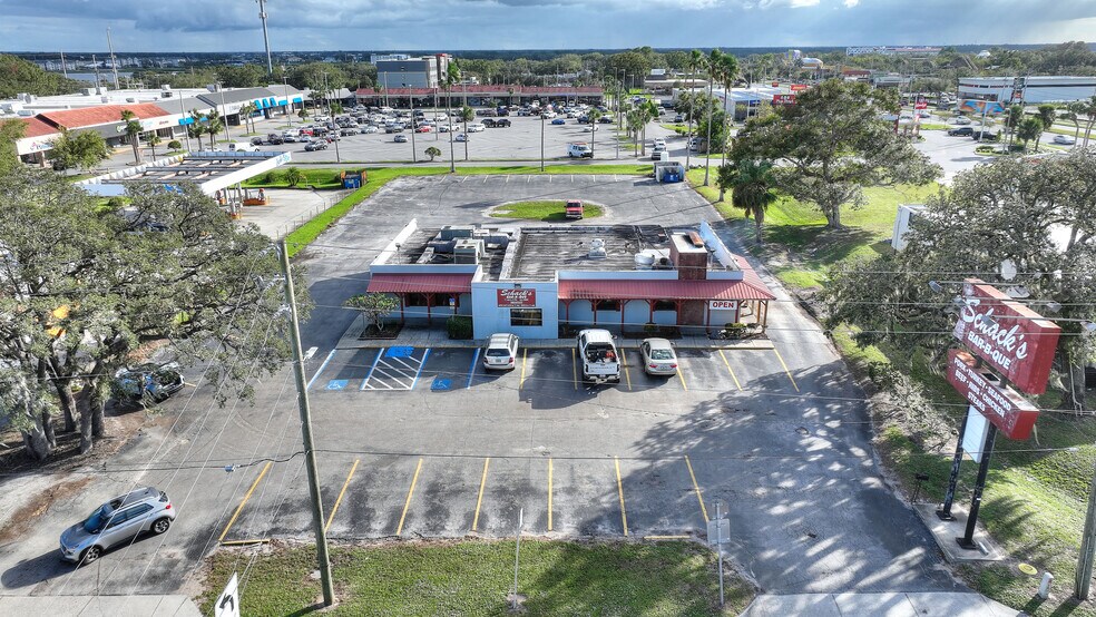 More Photos Of 3000 Cypress Gardens Rd, Winter Haven Restaurant For Sale