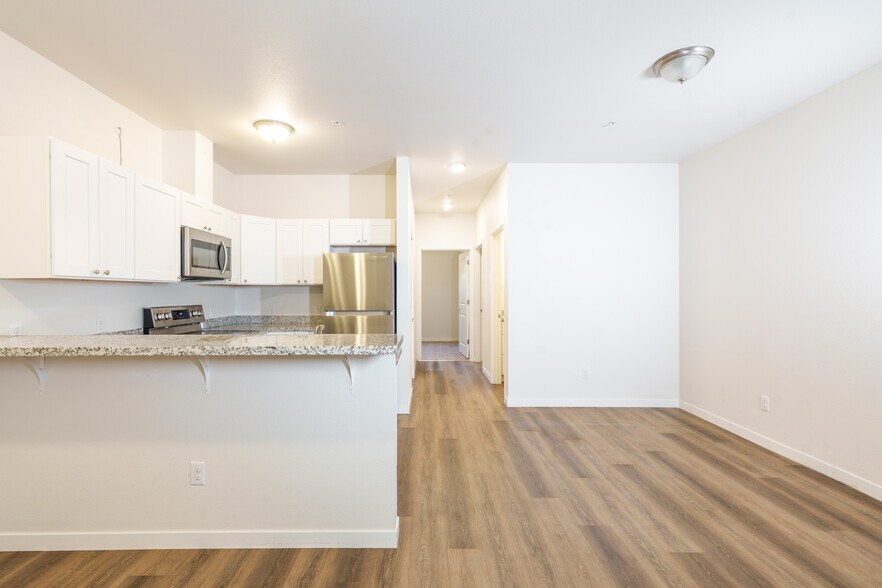 More Photos Of 6930-6940 SE Long St, Portland Apartments For Sale