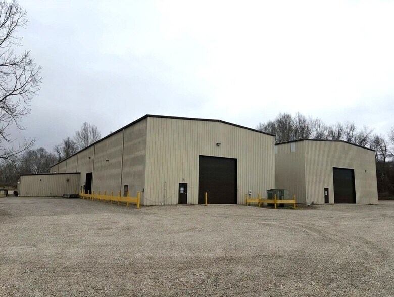 More Photos Of 1042 County Road 60, South Point Manufacturing For Lease