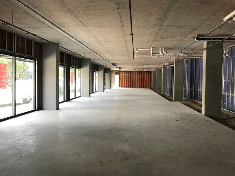 More Photos Of 1011 Broadway, San Antonio Apartments For Lease