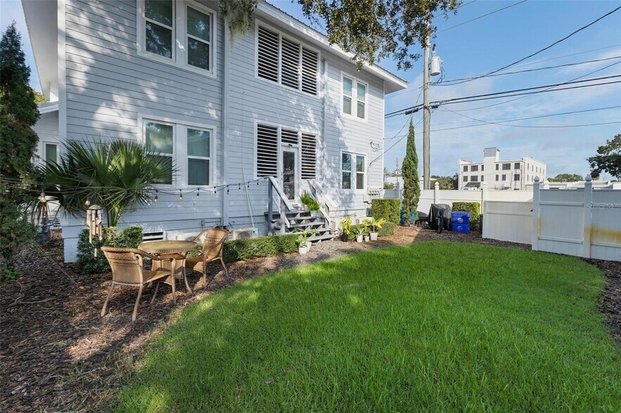 More Photos Of 201 Palmetto St, New Smyrna Beach Apartments For Sale