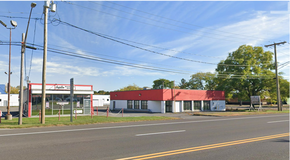 More Photos Of 5406 South Bay Rd, North Syracuse Freestanding For Lease
