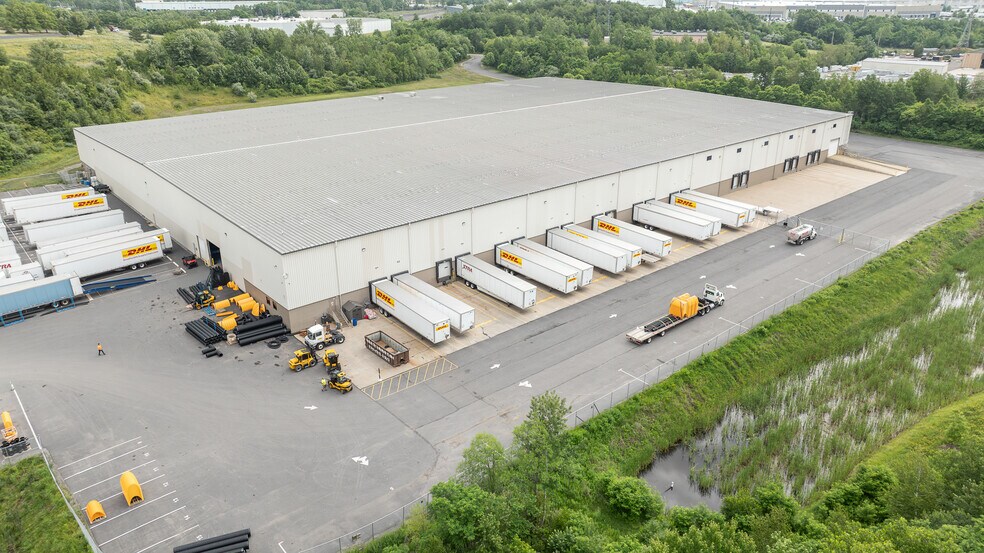 More Photos Of 300 Lasley Ave, Wilkes-Barre Distribution For Lease