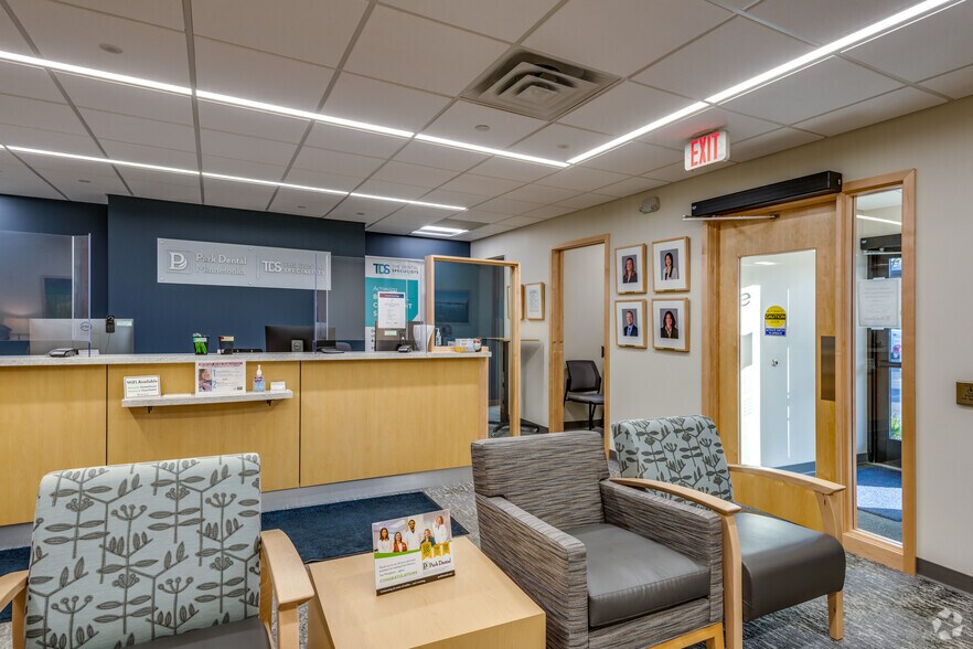 More Photos Of 14525 Hwy 7, Minnetonka Medical For Lease