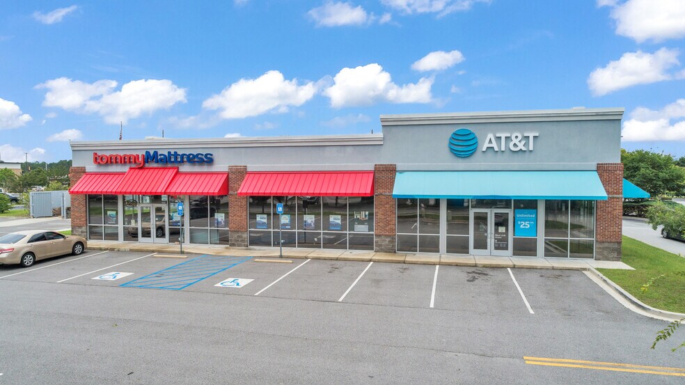 More Photos Of 5440 S Columbia Ave S, Rincon Freestanding For Lease