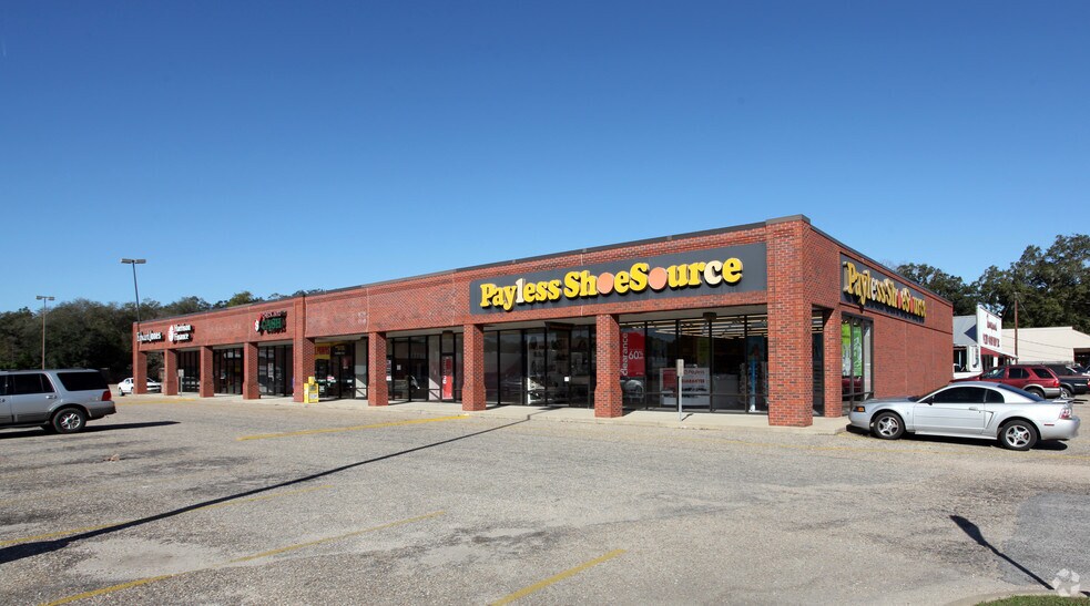 More Photos Of 705 43 Hwy, Saraland Unknown For Lease