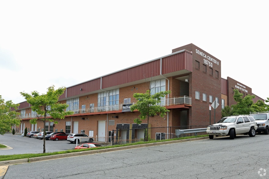 Primary Photo Of 18753 N Frederick Ave, Gaithersburg Warehouse For Lease