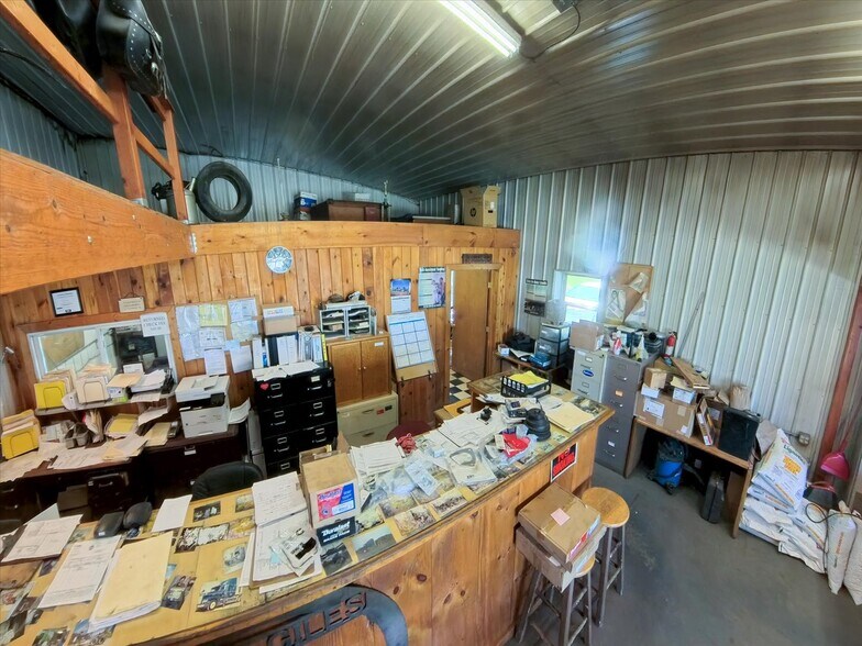 More Photos Of 8383 NY-961F, Arkport Auto Repair For Sale