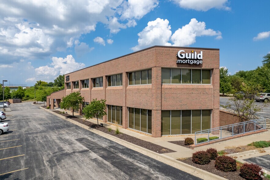Primary Photo Of 255 NW Blue Pky, Lee's Summit Office For Lease