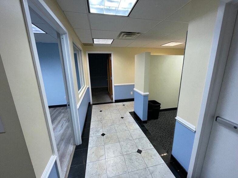 More Photos Of 3041 Avenue U, Brooklyn Medical For Lease