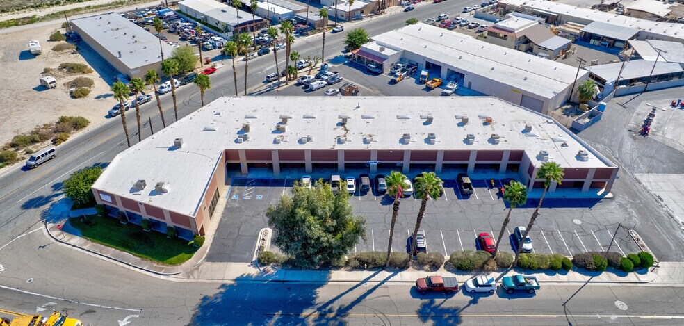 More Photos Of 45116 Commerce St, Indio Service For Sale