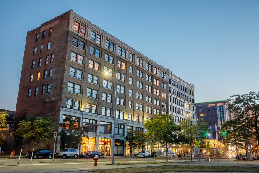 Primary Photo Of 1900 Euclid Ave, Cleveland Apartments For Lease