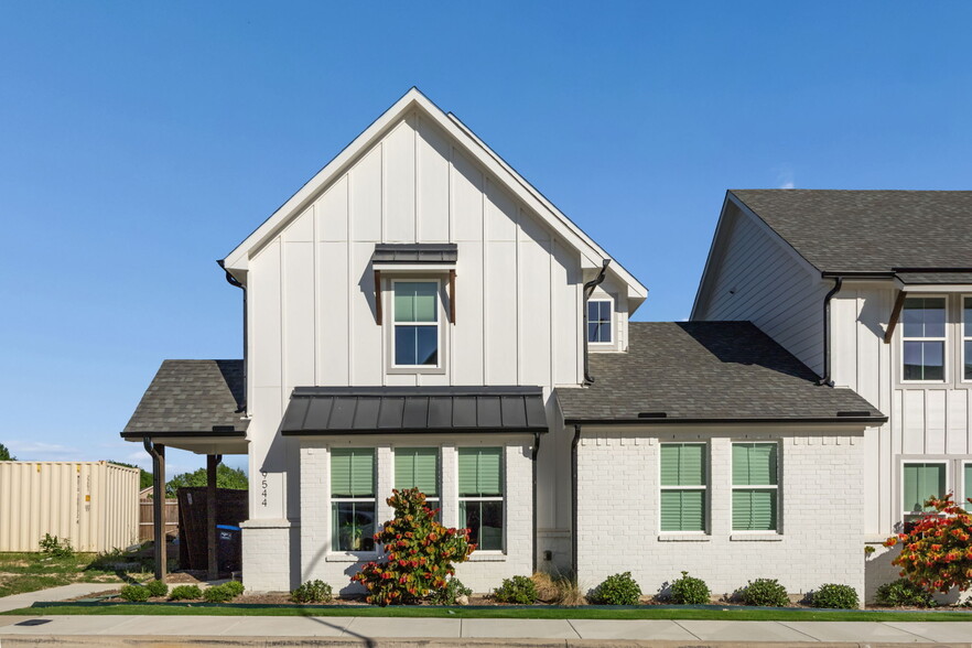 More Photos Of , Fort Worth Multifamily For Sale