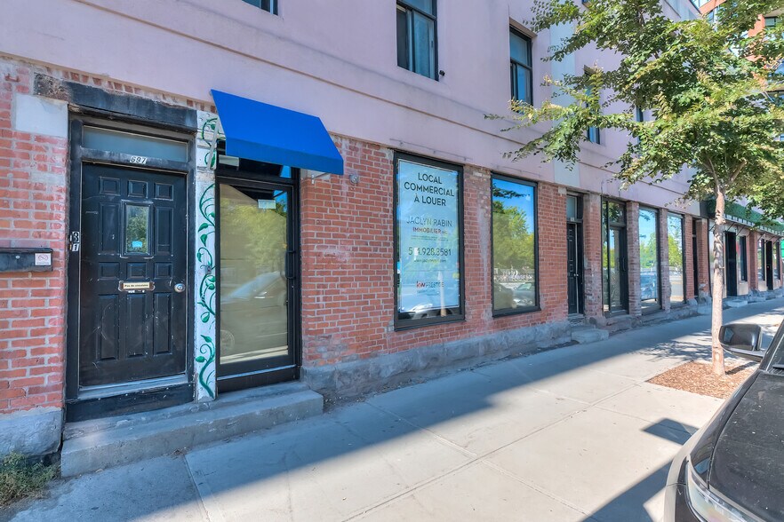 More Photos Of 681-697 Rue De La Commune O, Montréal Storefront Retail Residential For Lease