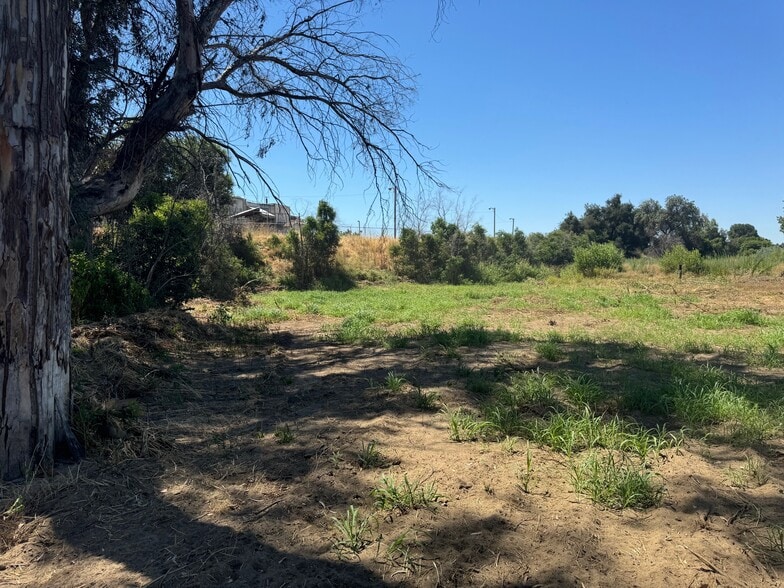 More Photos Of 505 Zeff Rd, Modesto Land For Sale