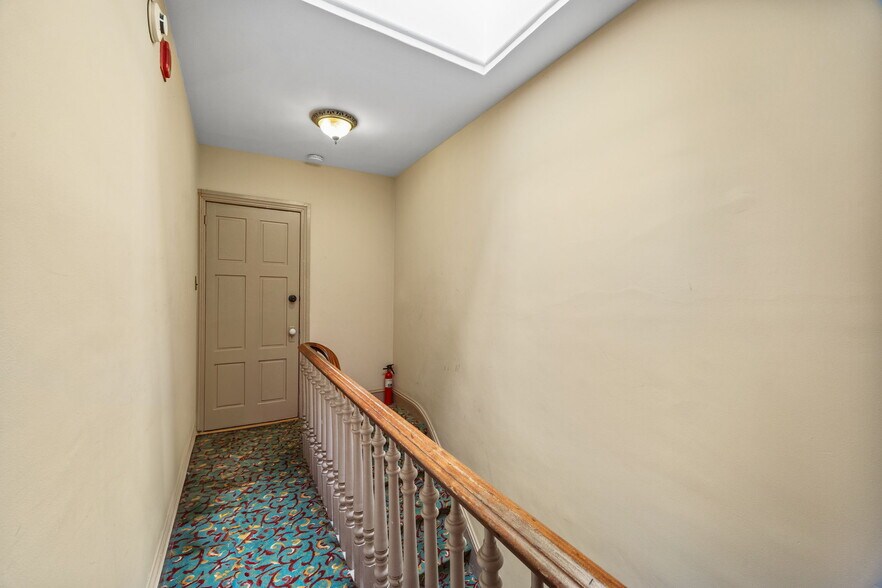 More Photos Of 5911 Greene St, Philadelphia Apartments For Sale